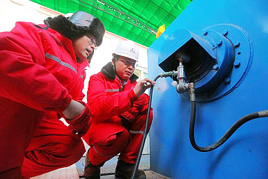 �����ˆT�z�鲢܇�������·������r