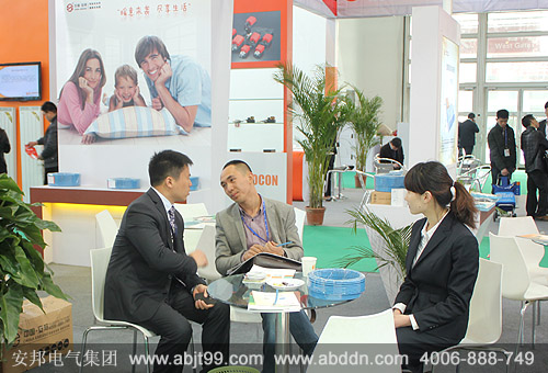 ����늰��չ���F���D