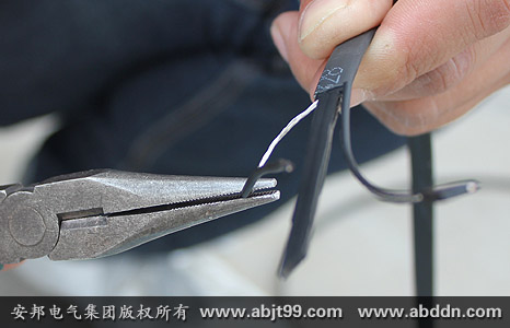 ��?n��i)������ڽ��ٌ����ϵ�PTC�������